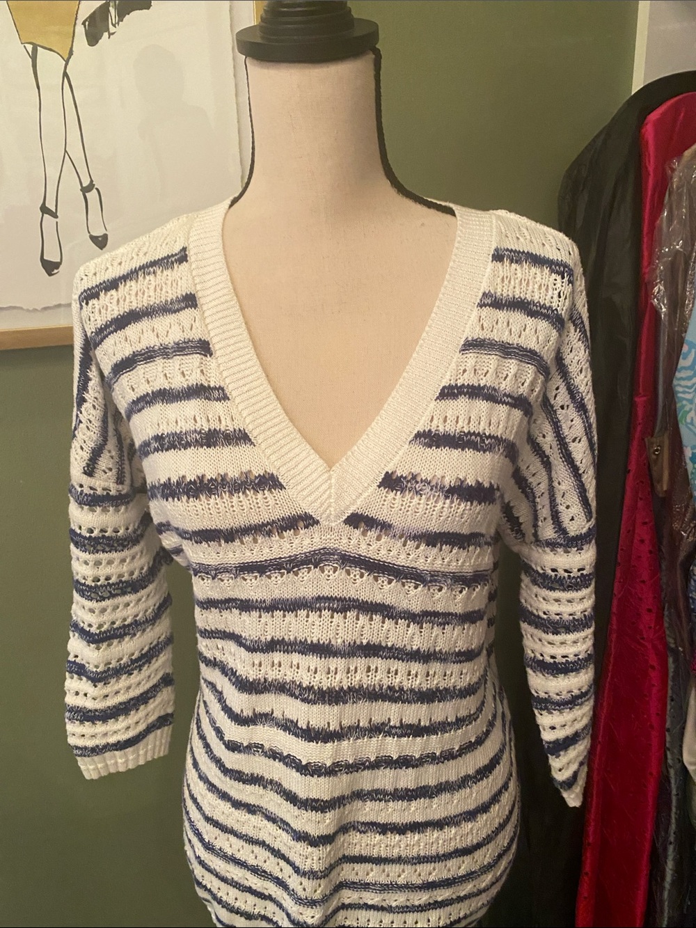 Chic CAbi  Peace pullover sweater - Picture 3 of 13